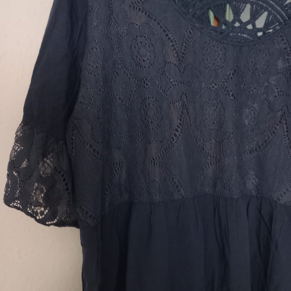*** Kleid mit Spitze ***