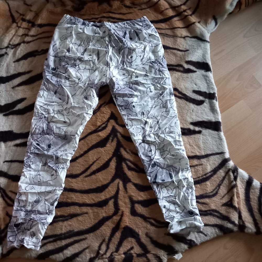 *** Neu ~ Jogpant ~ Snoopy Druck ***