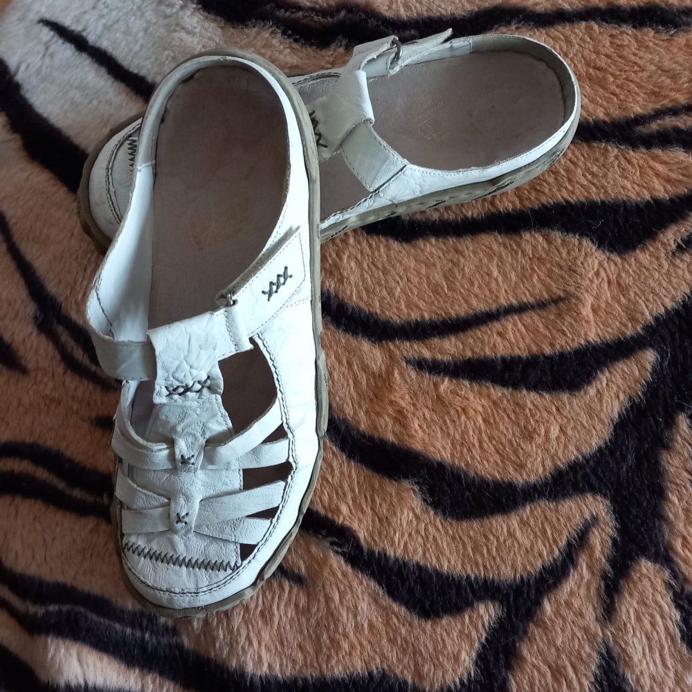 *** Sandalen ~ Schlappen ~ Leder ~ Rieker ***
