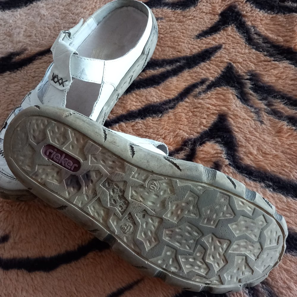 *** Sandalen ~ Schlappen ~ Leder ~ Rieker ***