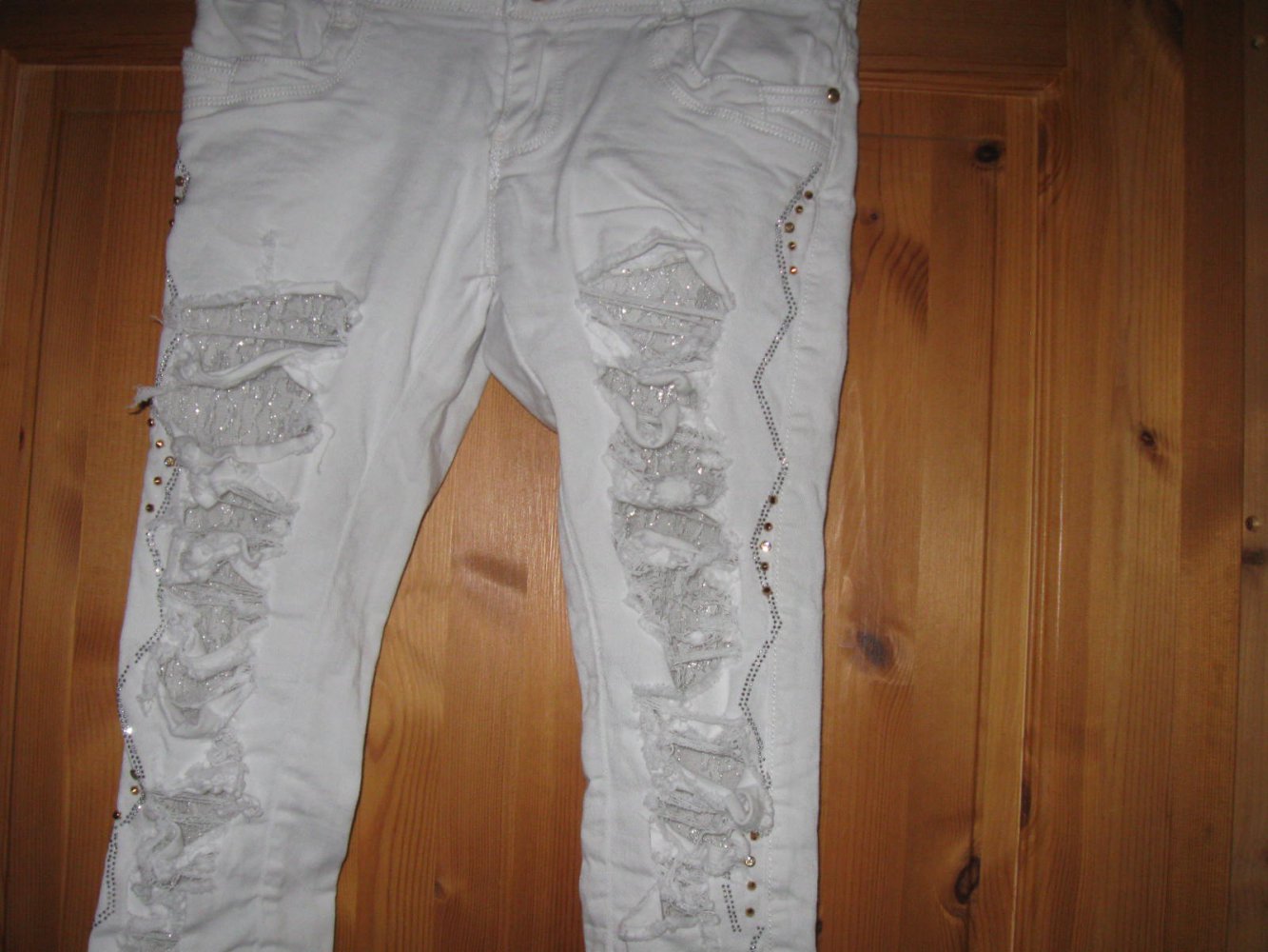 *** Irre ~ Löcher ~ Jeans ***