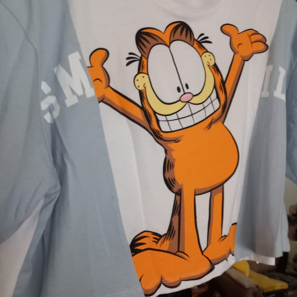 *** Over Size Shirt Garfield ***