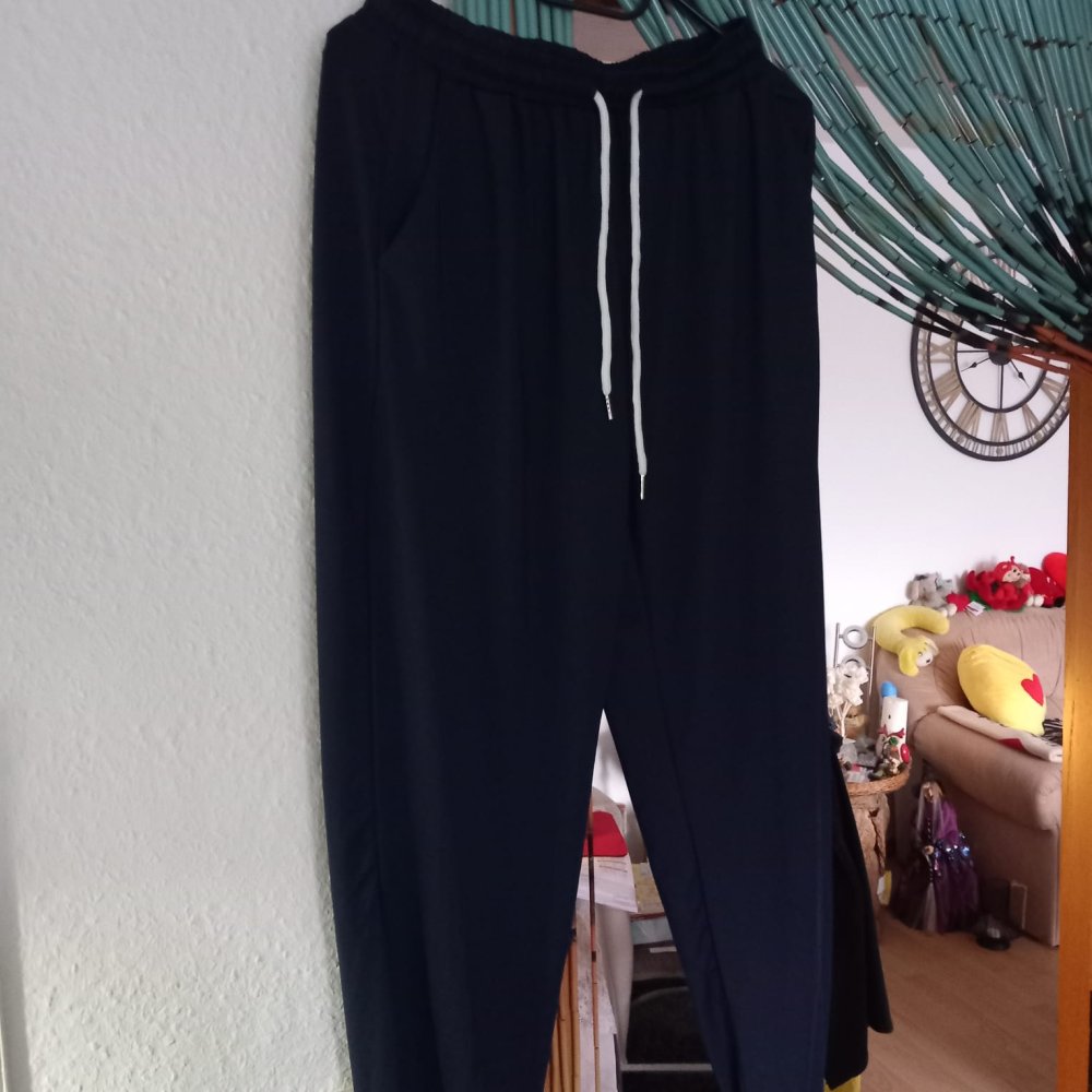 *** Neue Jogging Hose ***