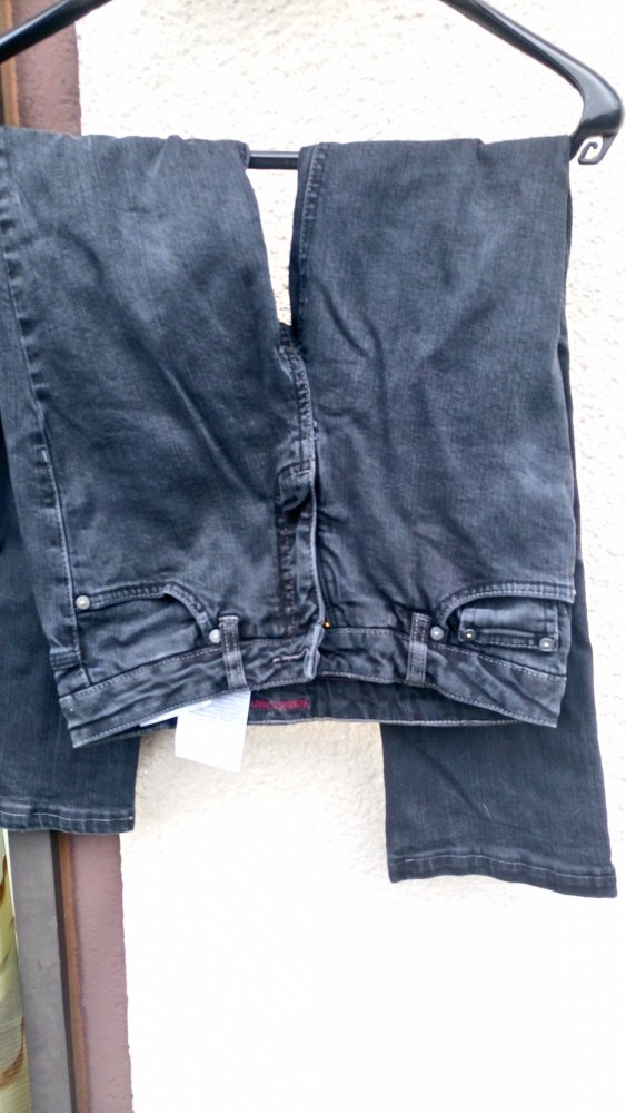 Schwarze Jeans