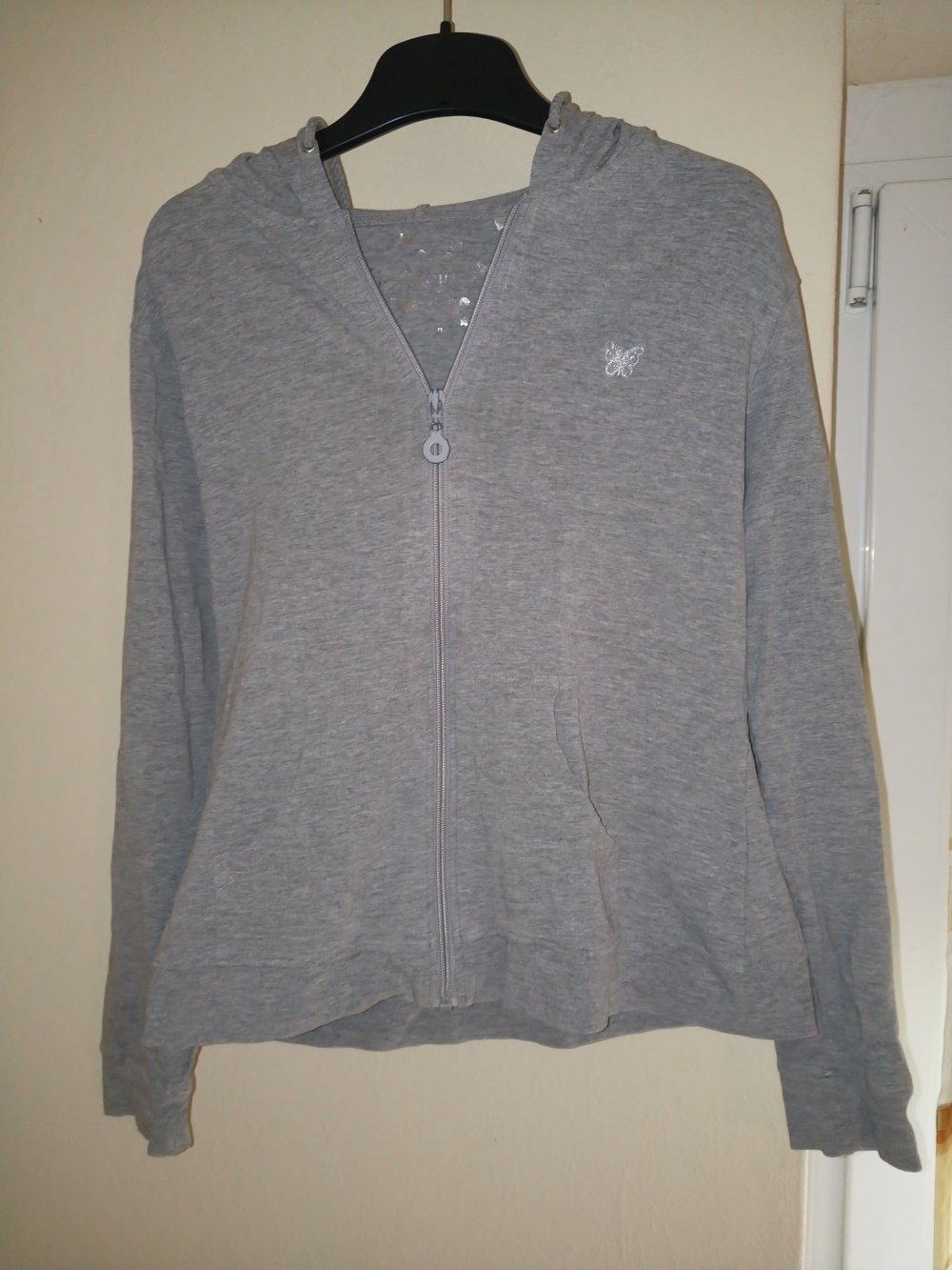 Graue Jacke