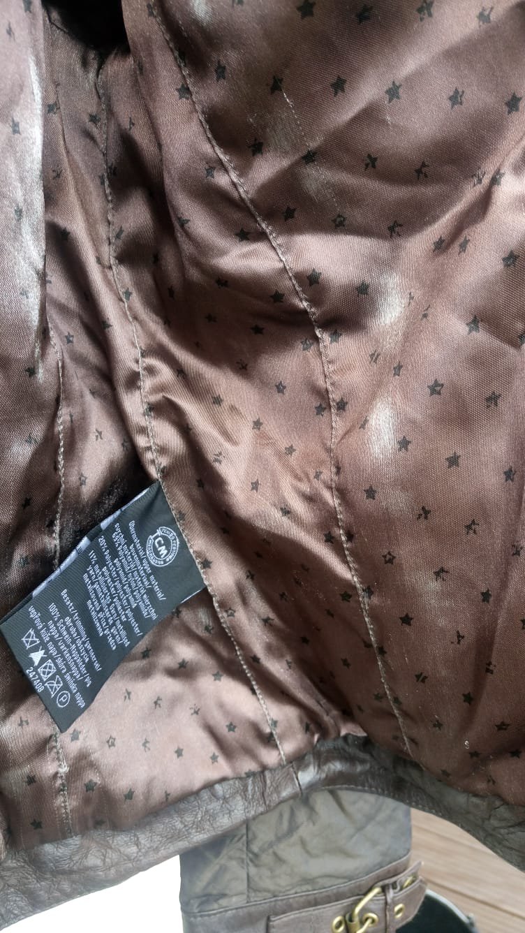 Jacke im Bikerstil