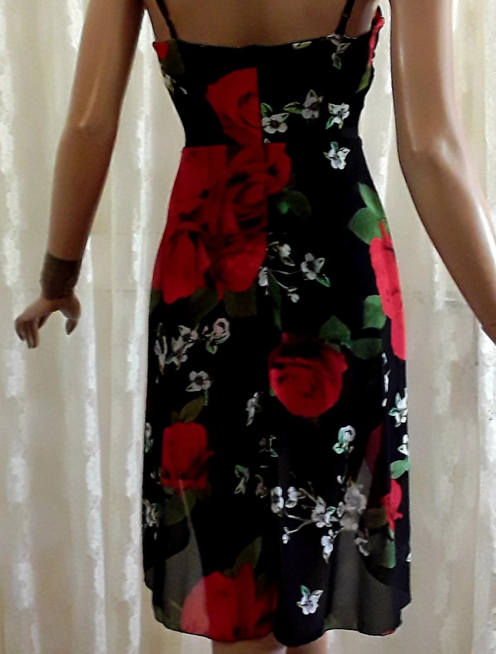 Vokuhila- Rosenkleid Gr.34/36