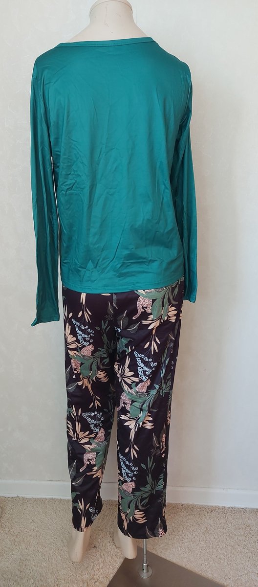 Pyjama Set ~ Blätter ~ Grün ~ gemürlich ~ Schlafanzug ~
