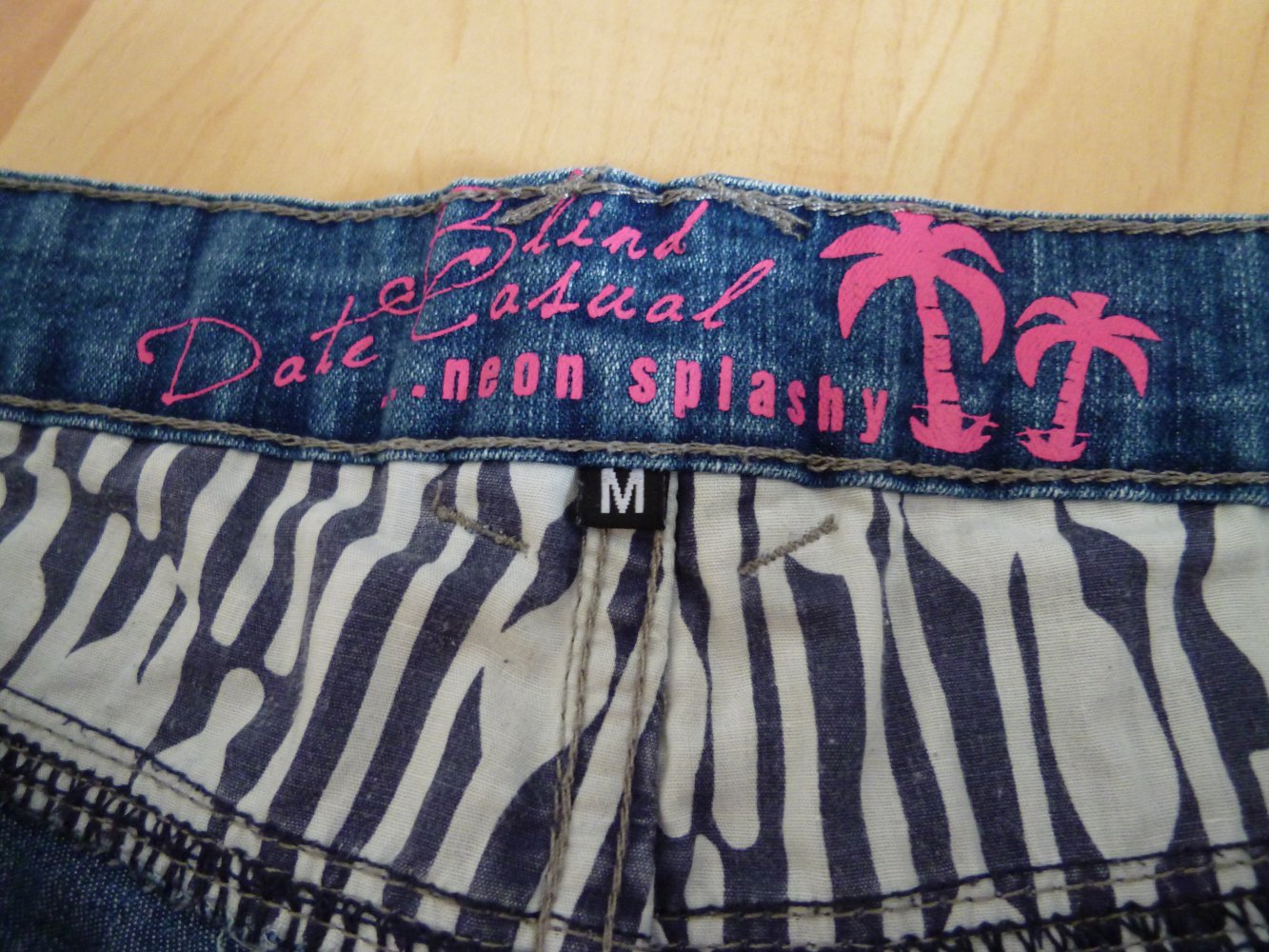 Blaue Hotpants, Größe M 