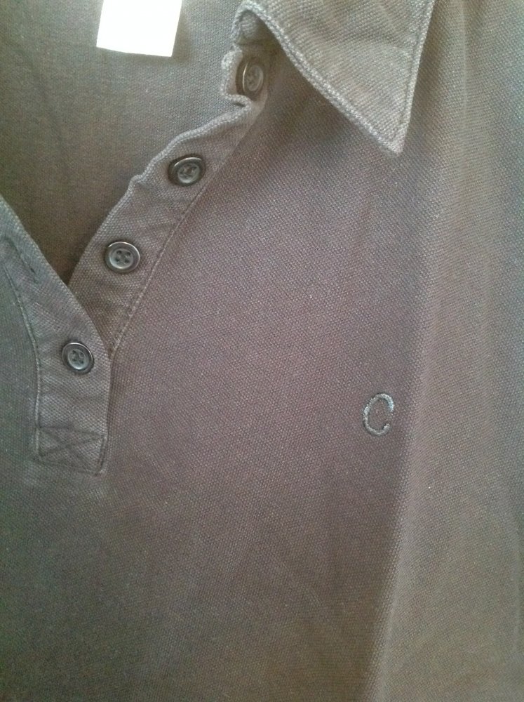 Schwarzes Polo Shirt