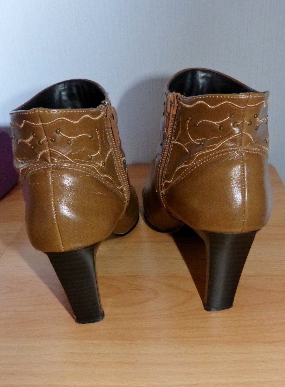 Stiefeletten hellbraun, Gr. 36