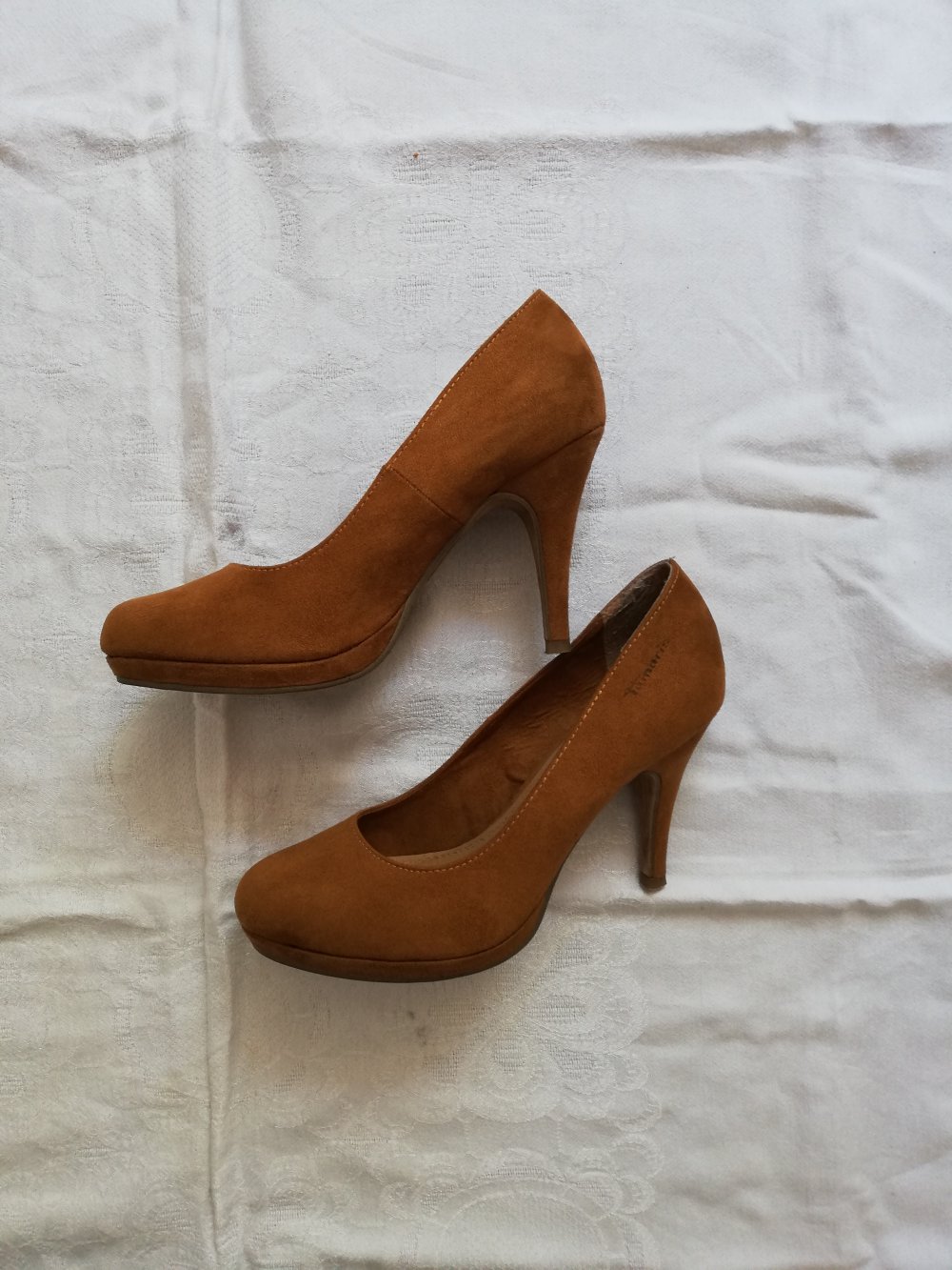 Hellbraune Wildleder High Heels von Tamaris in Größe 37