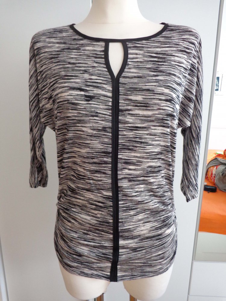 graues Shirt -NEU-