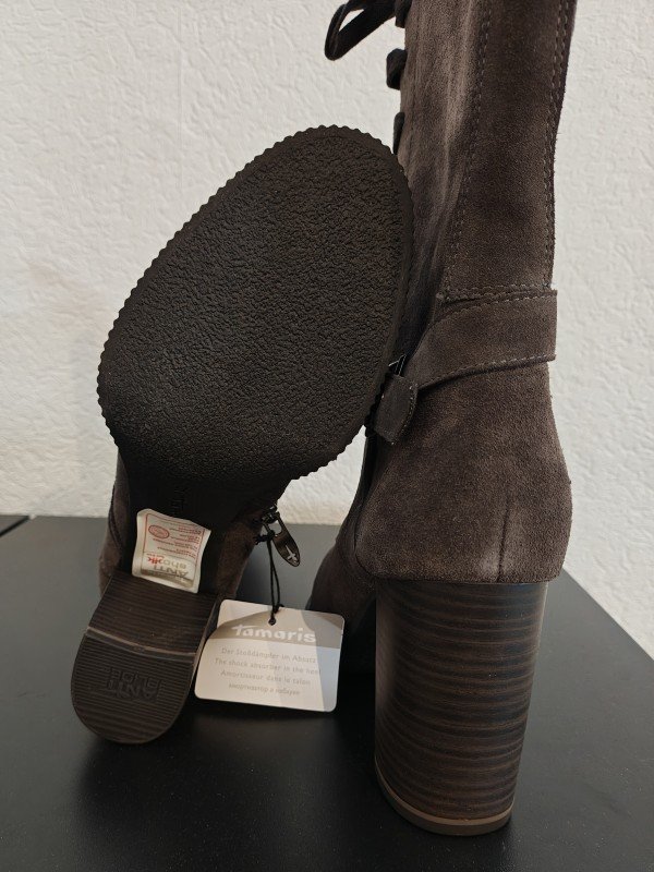 Tamaris Stiefel Stiefeletten mit Absatz, gefüttert