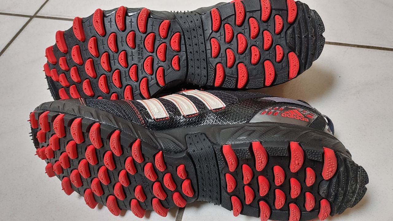 Adidas Kanadia Laufschuhe