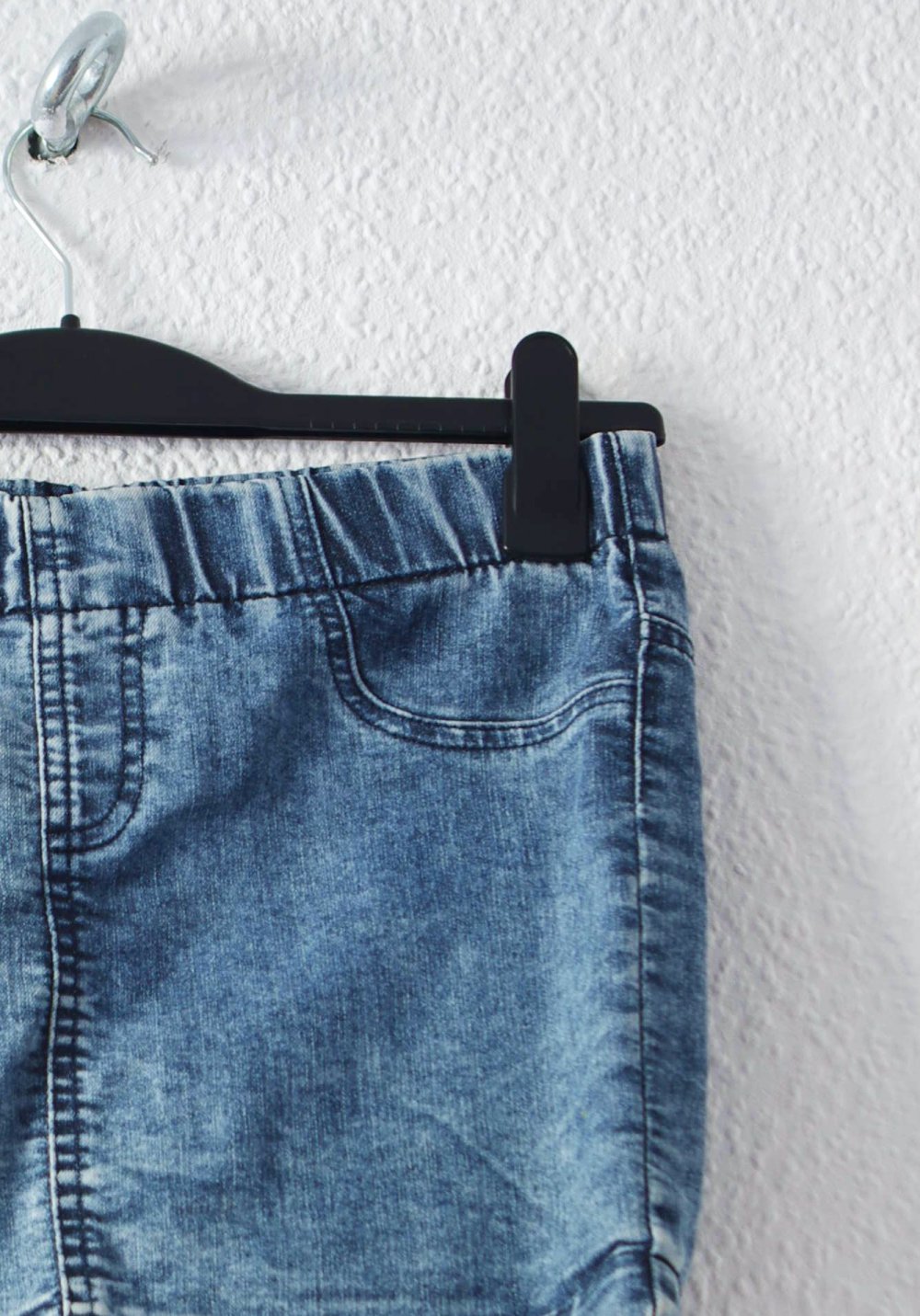Enger Denim Minirock Gr. M 38 acid wash bleached Technopinup bratz y2k 90er Jeans stretchig