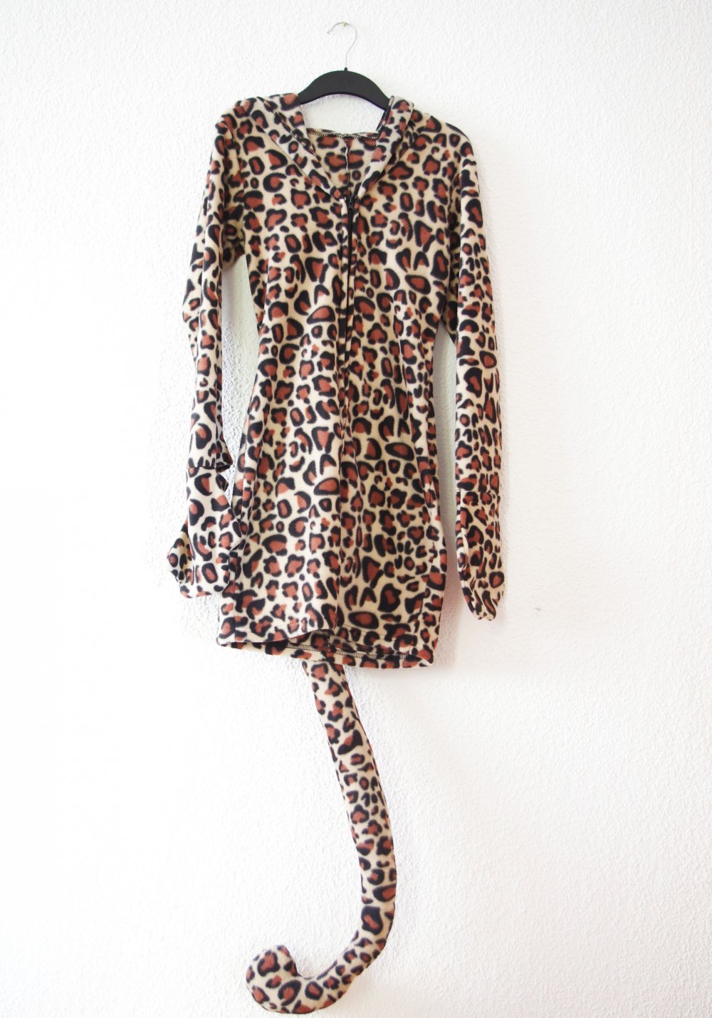 Großartiges Leopardenkostüm Gr. M 38 Plüsch Kapuzenkleid kawaii Dollskill 