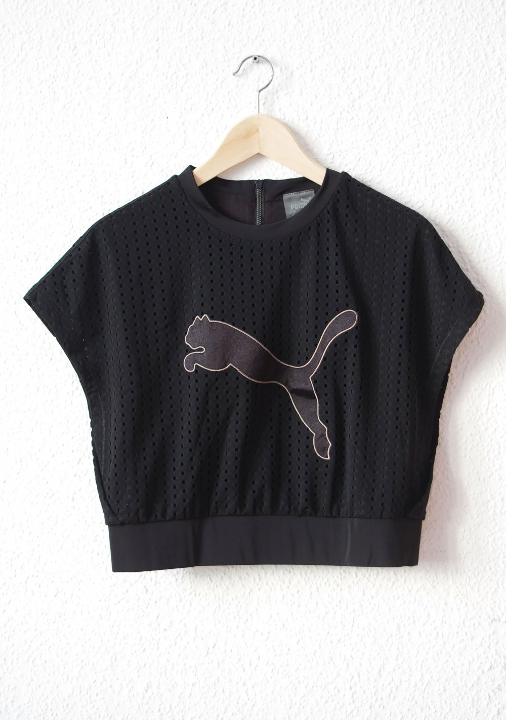 Oversized PUMA Crop Top Gr. M L 40 Mesh Rave Technobarbie Festival Logo y2k