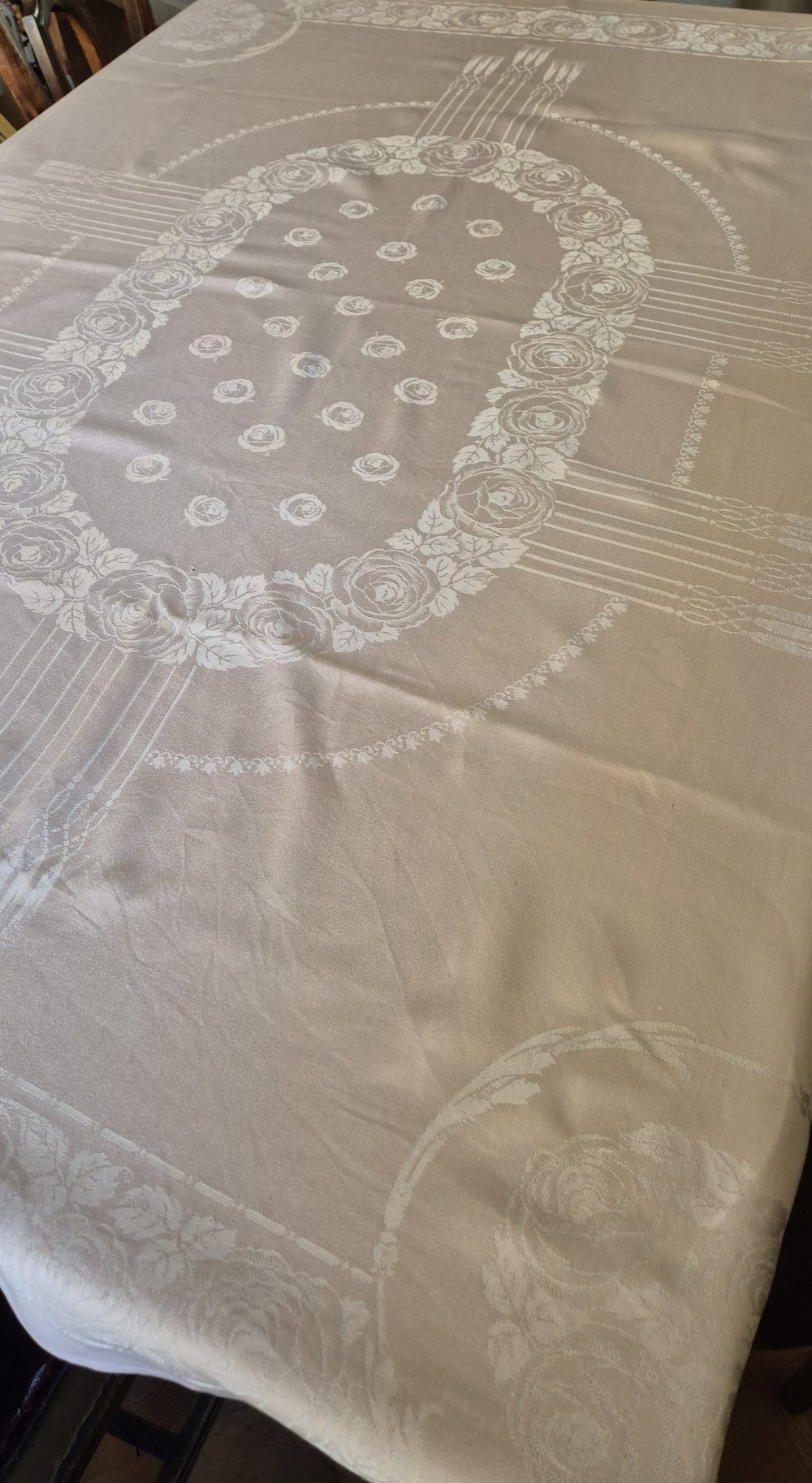 Tischdecke alt Stickerei vintage rosa 130 cm x 152 cm