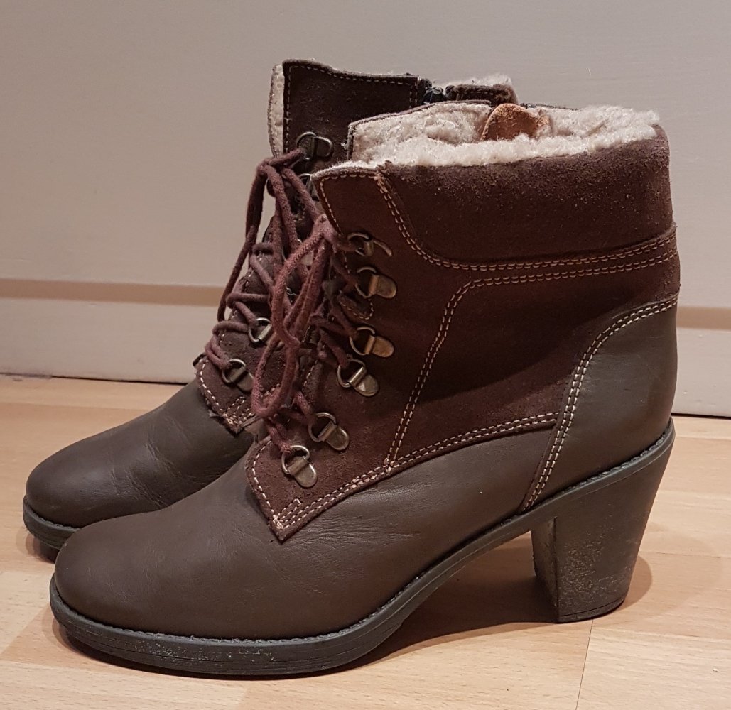 Stiefelette braun gefüttert Gr 41