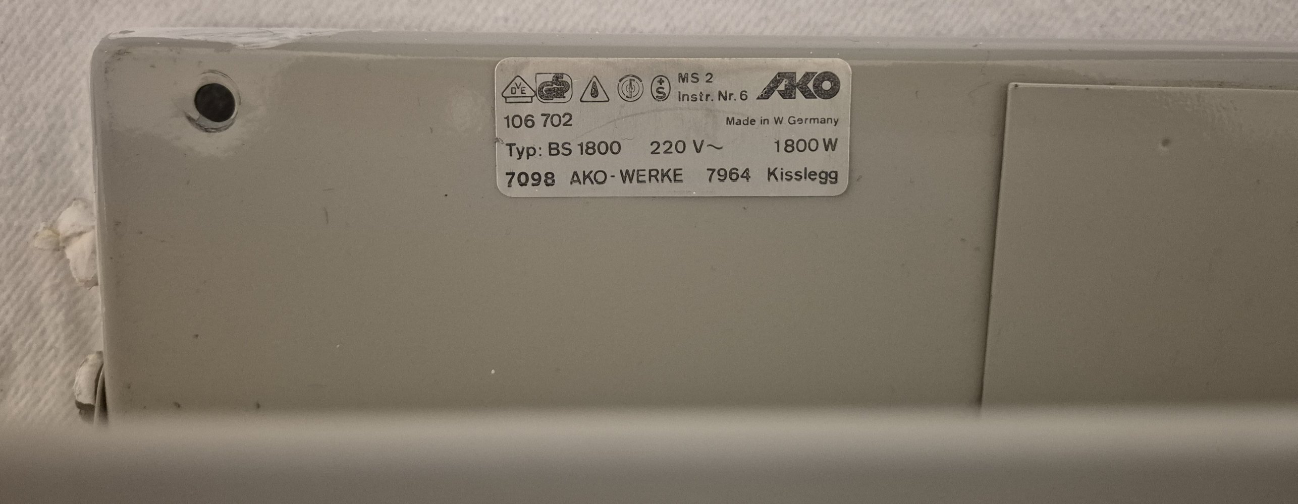 AKO MS 2 Heizstrahler Heizung silber