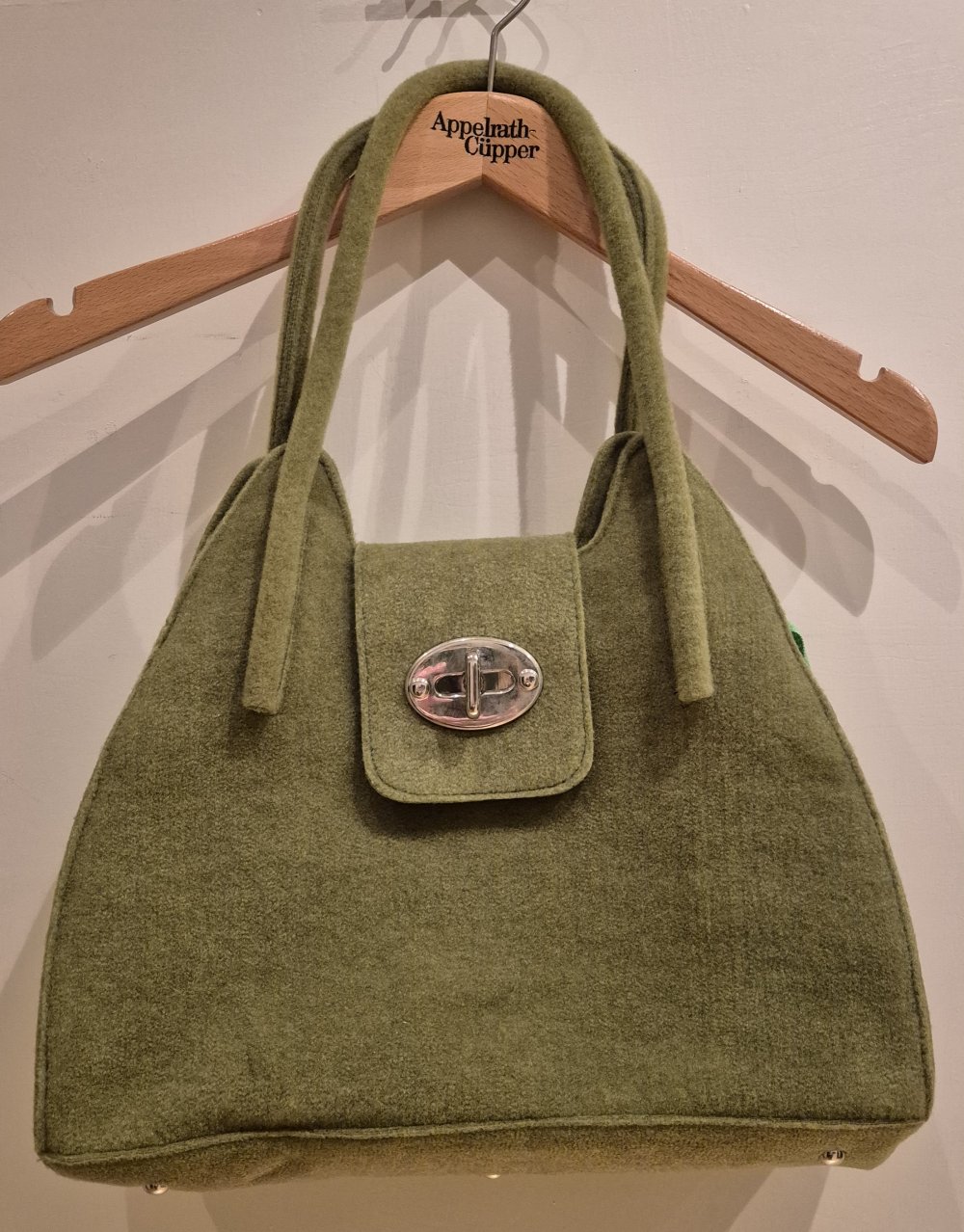 Handtasche Umhängetasche Filz grün - neuwertig