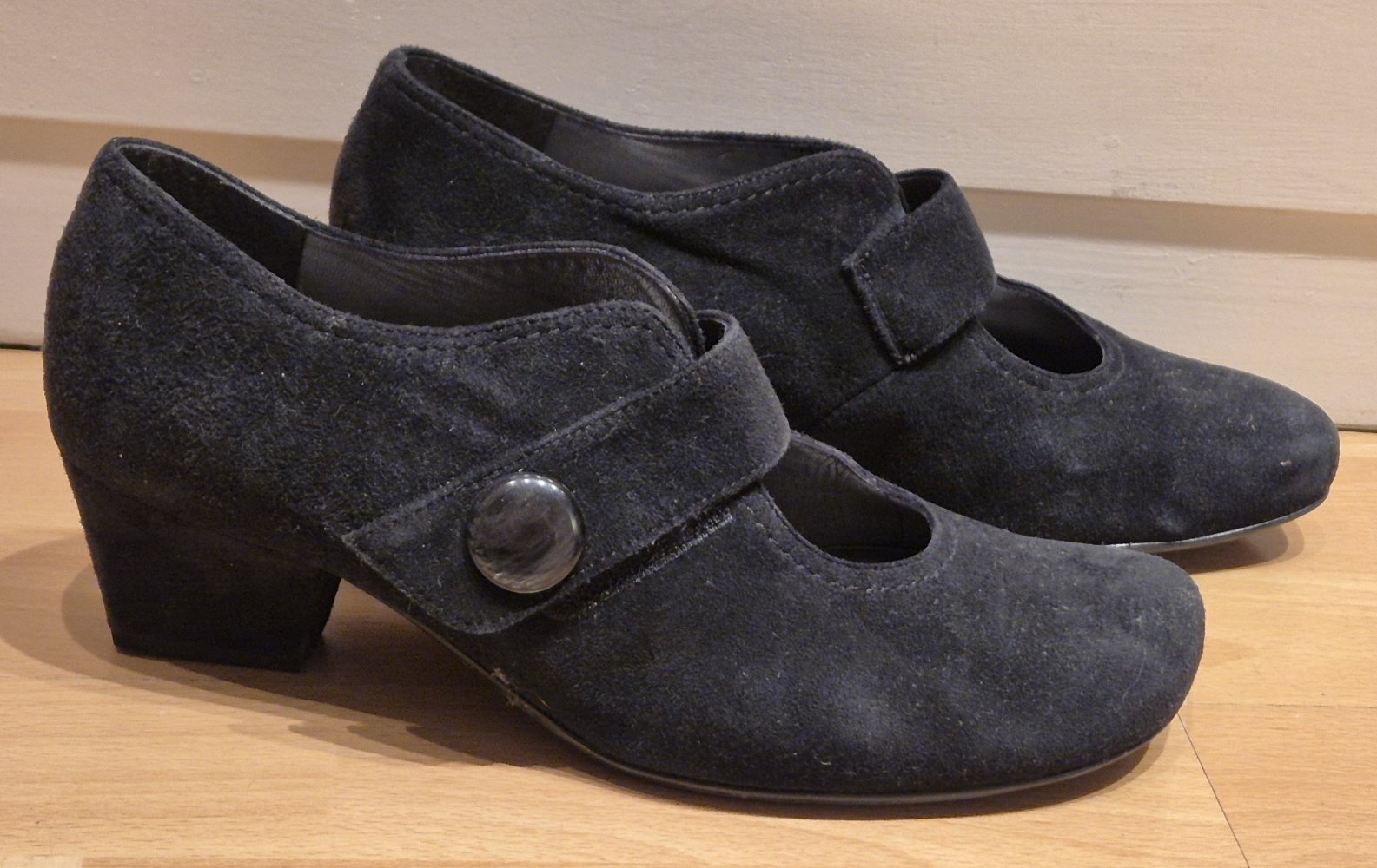 ARA Pumps Schuhe Wildleder schwarz Gr 41