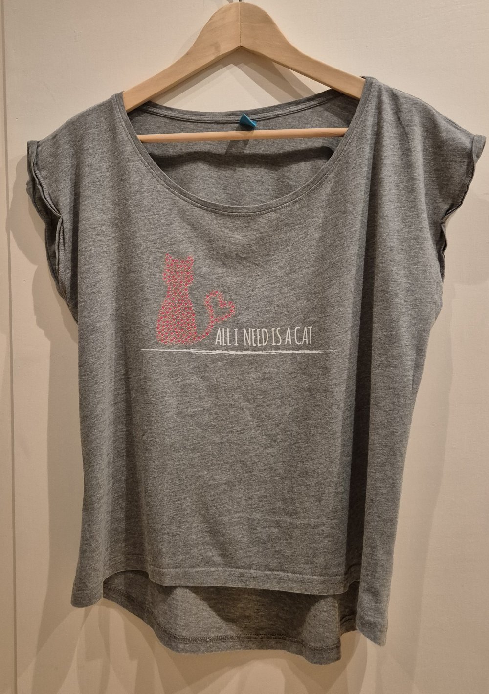 Spread Shirt T-Shirt grau All i need is a cat kurzarm, Katze Gr L