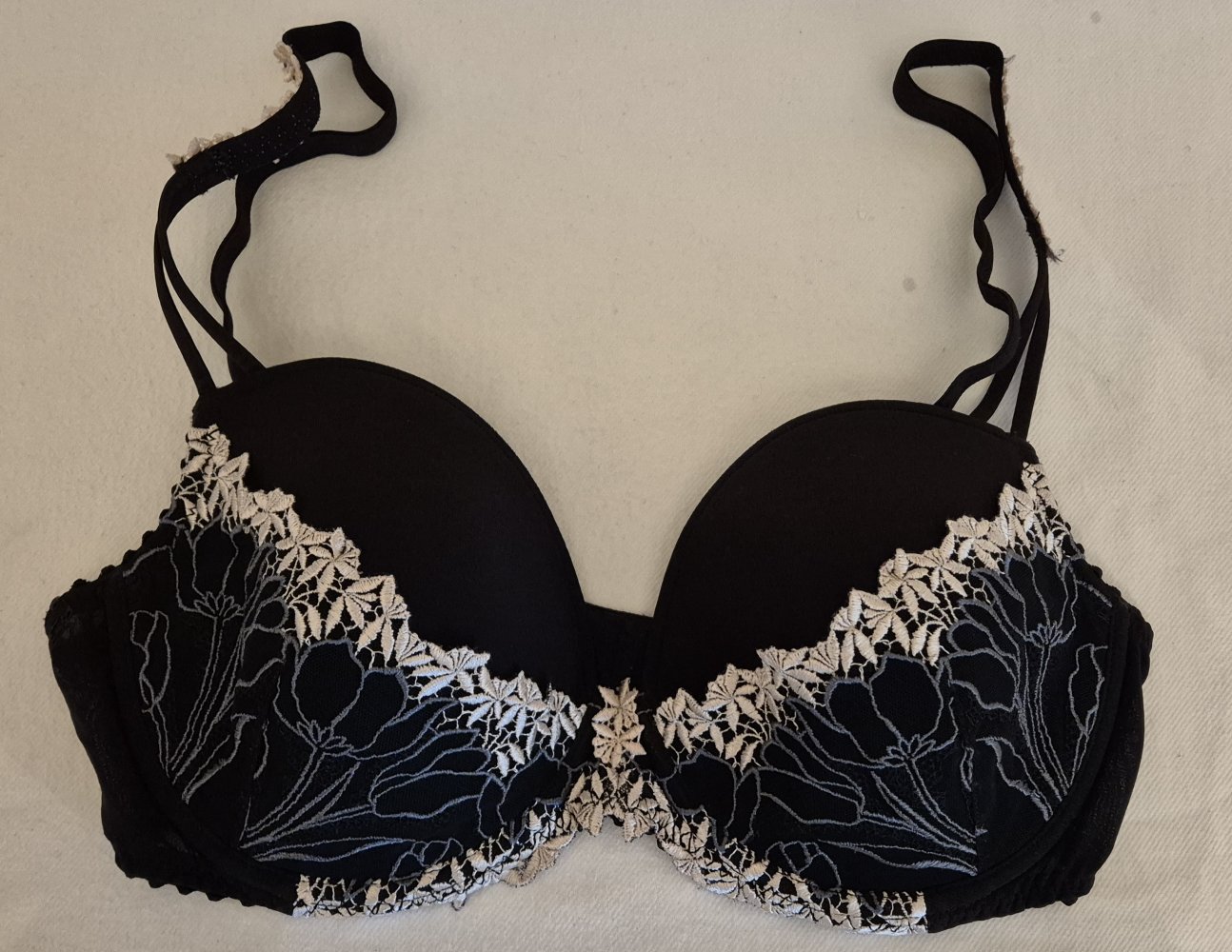 Marie Jo BH gepolstert schwarz weiß Gr 80 D