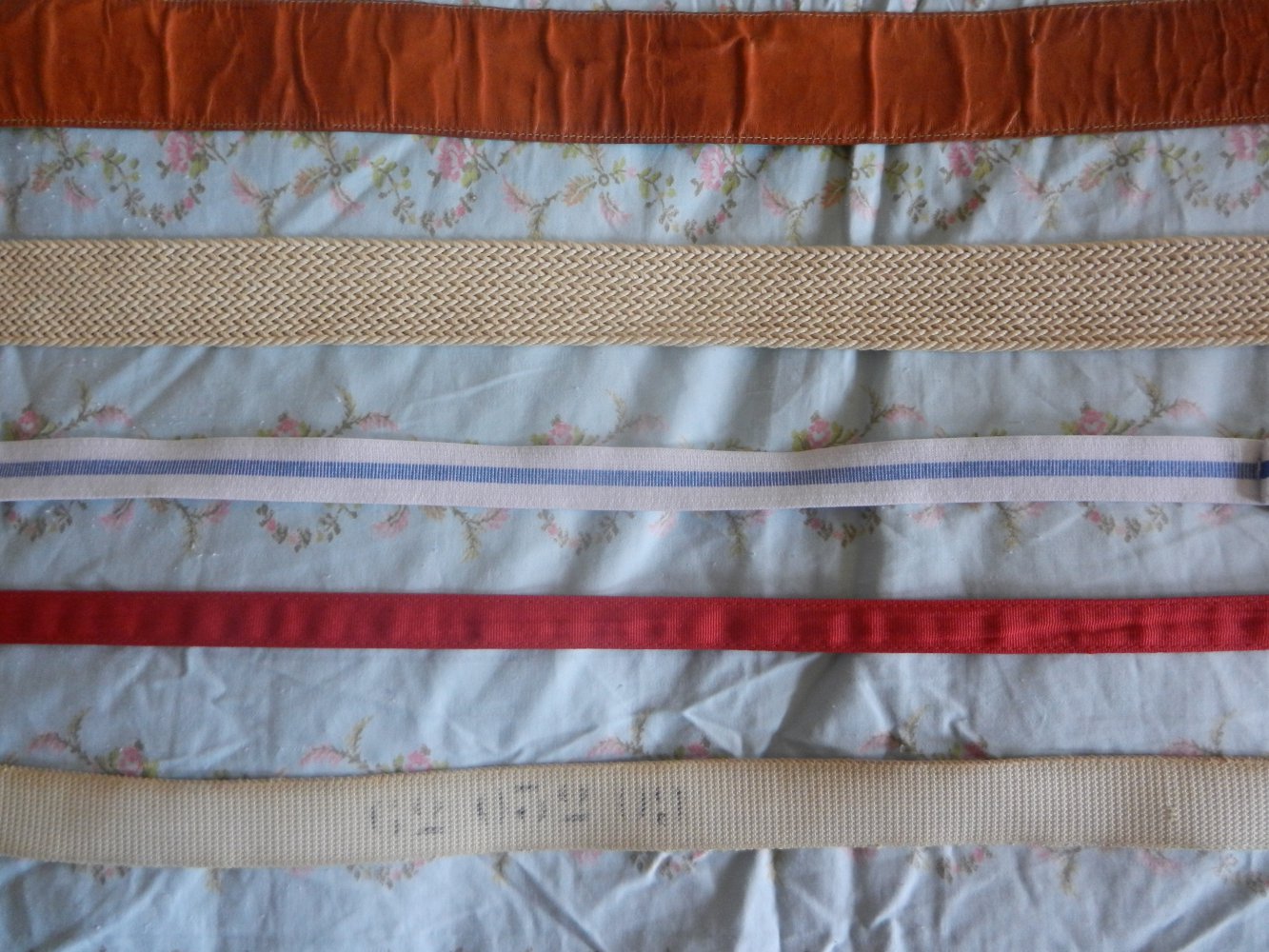 3 Gürtel Leder Stoff Hornschnalle Webgürtel Vintage Rockabella BERLIN
