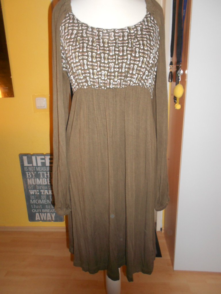 Bleifrei- olivgrünes Empirekleid Gr. S