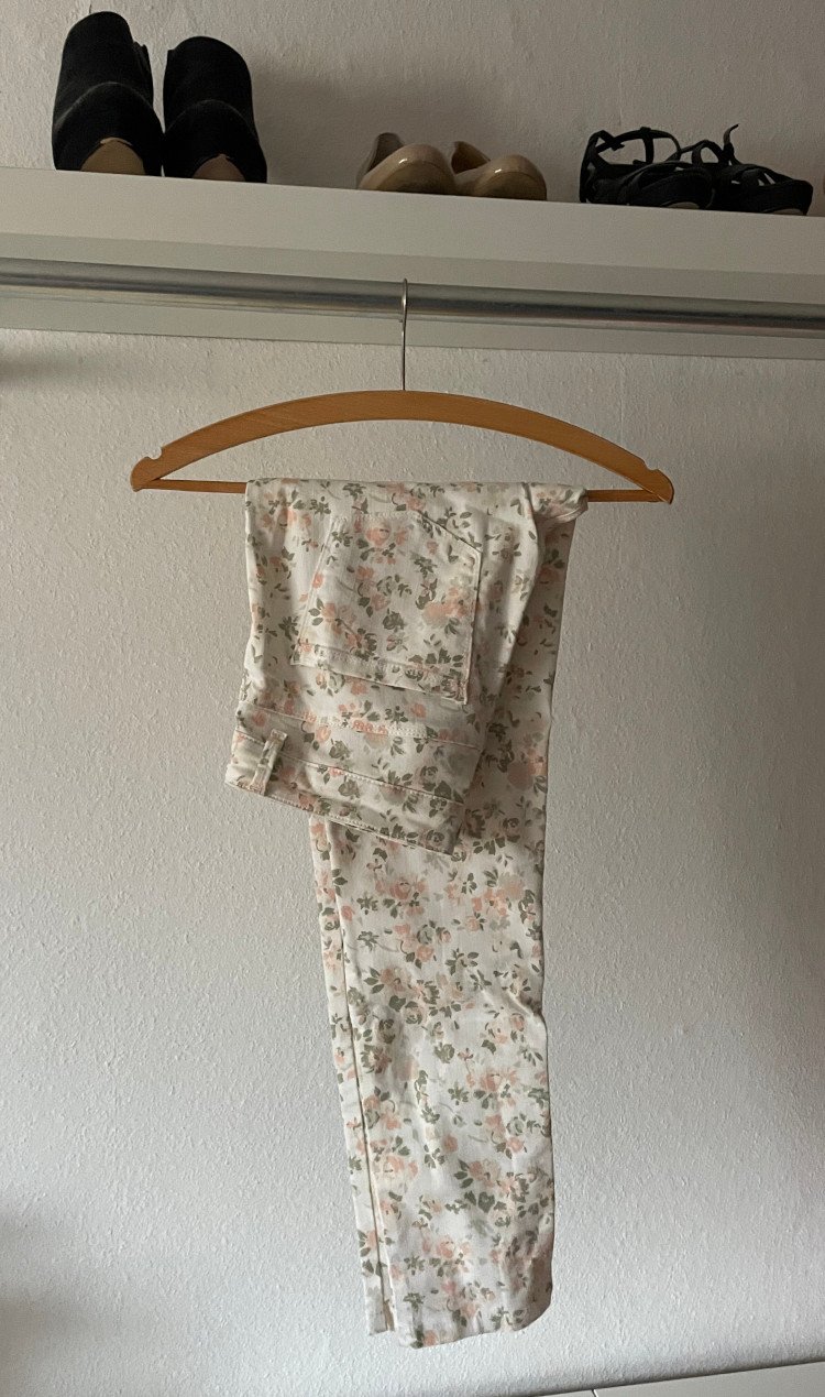 Blumen Jeans