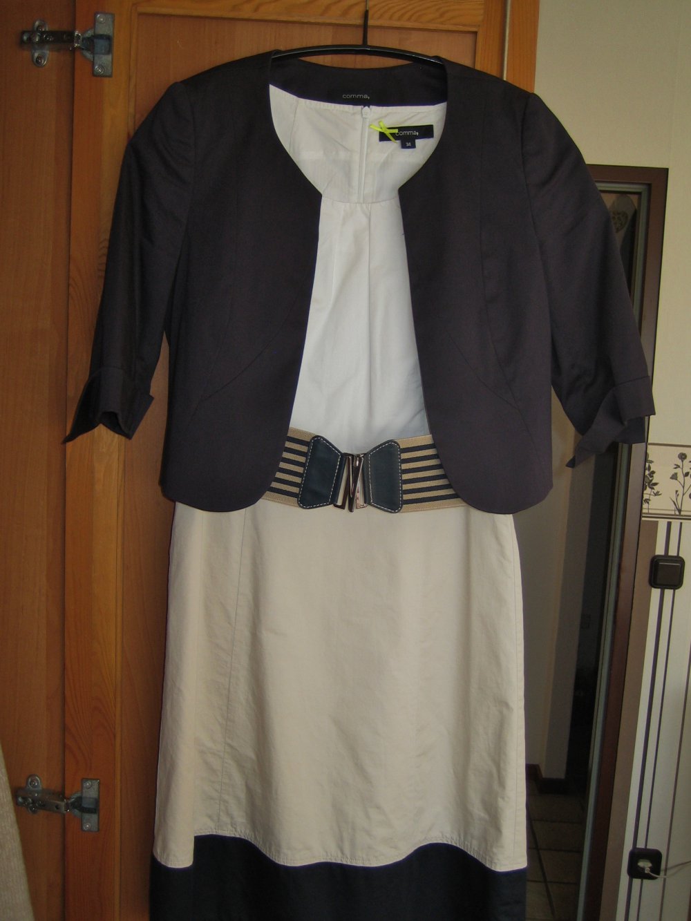 Kleid Comma Gr. 34/36 wie neu