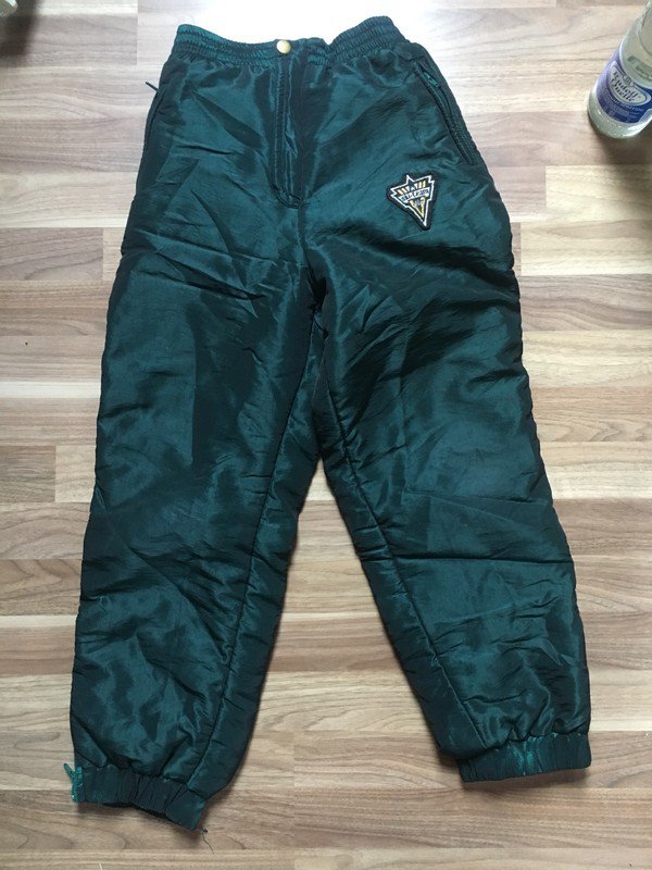Grüne Schneehose