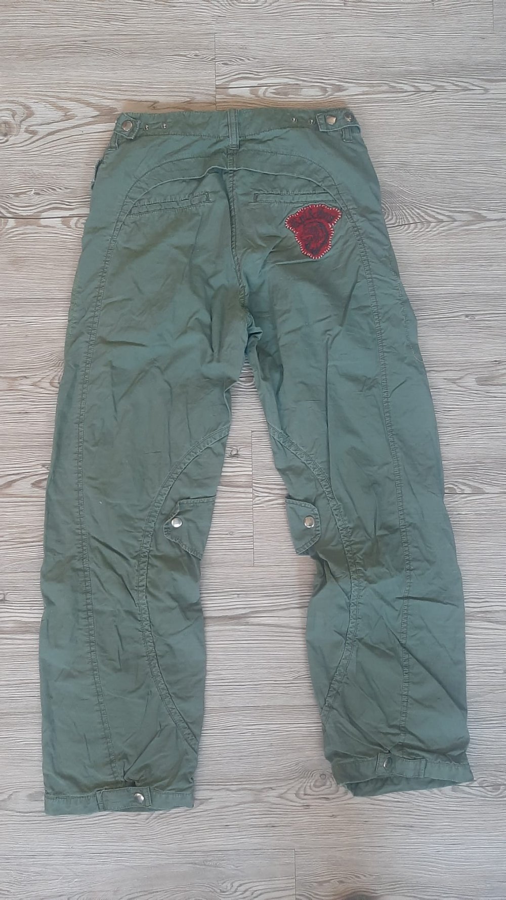 Grüne Stoffhose
