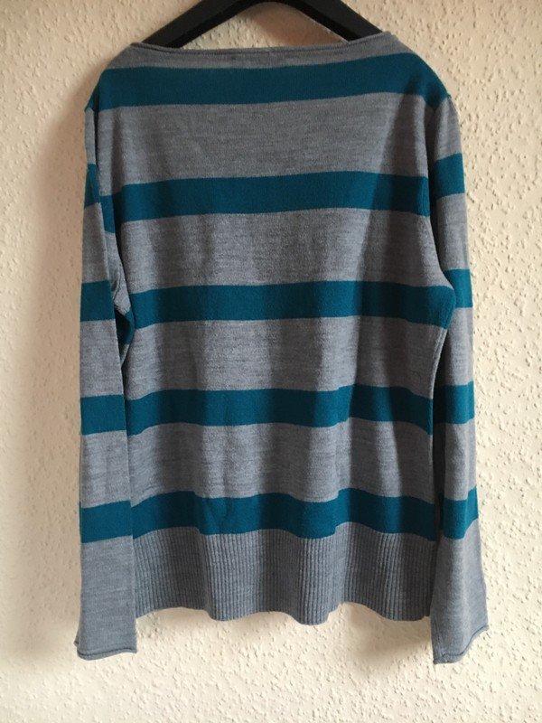 Türkis Grau gestreifter Pulli