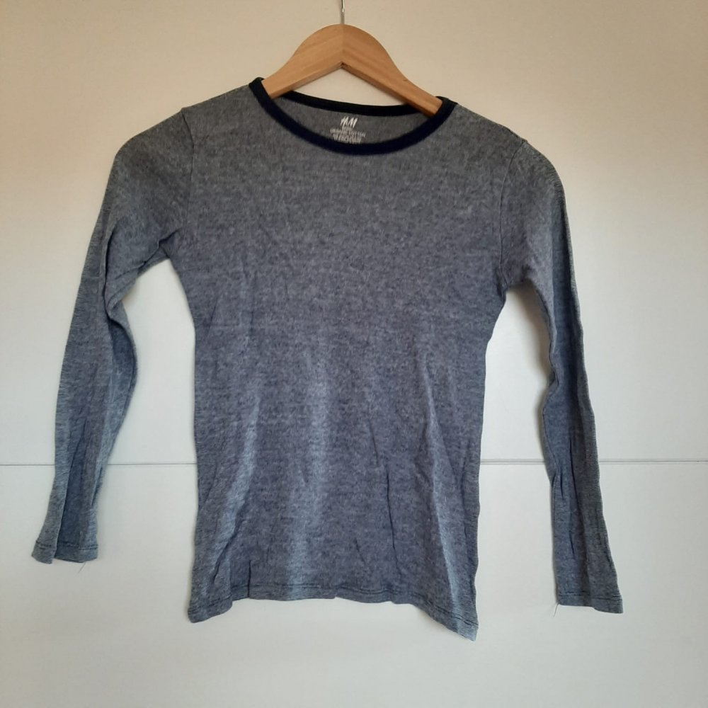 Gestreifter Pulli