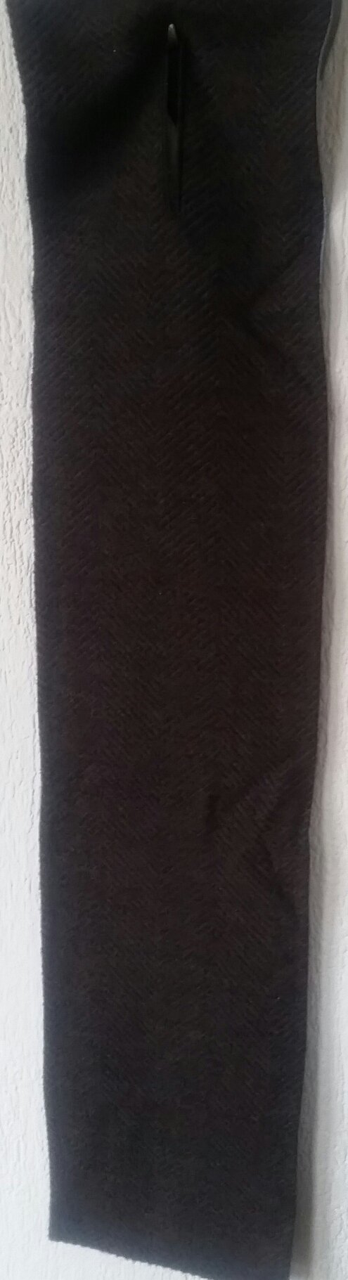 Bogner Herrenschal 100% Wolle, 100% Seide, dunkelbraun,grau