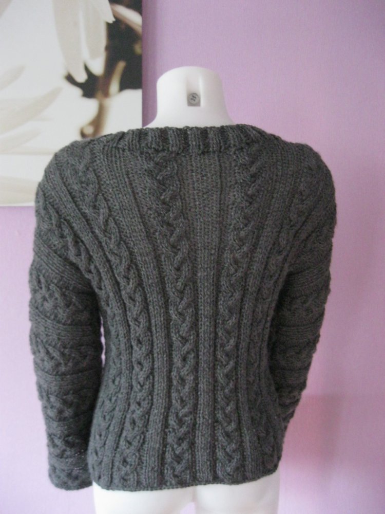 NEU Strickpulli Handmade Zopfmuster Langarm grau S-L