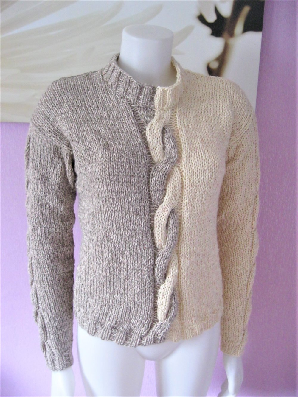 NEU Strickpullover Handmade 100% Schurwolle Beige/Khakigrau meliert Stehkragen 36-40 (S-L)
