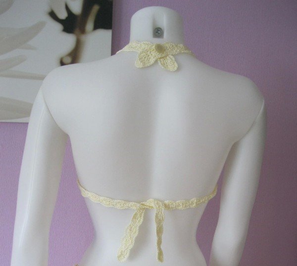 BH-Top / Bikini-Oberteil Retro-Design Vanille A-Cup/B-Cup