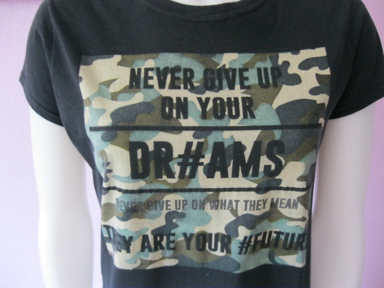 T-Shirt # Public enemy # 100% Baumwolle # Schwarz/Camouflage # 38