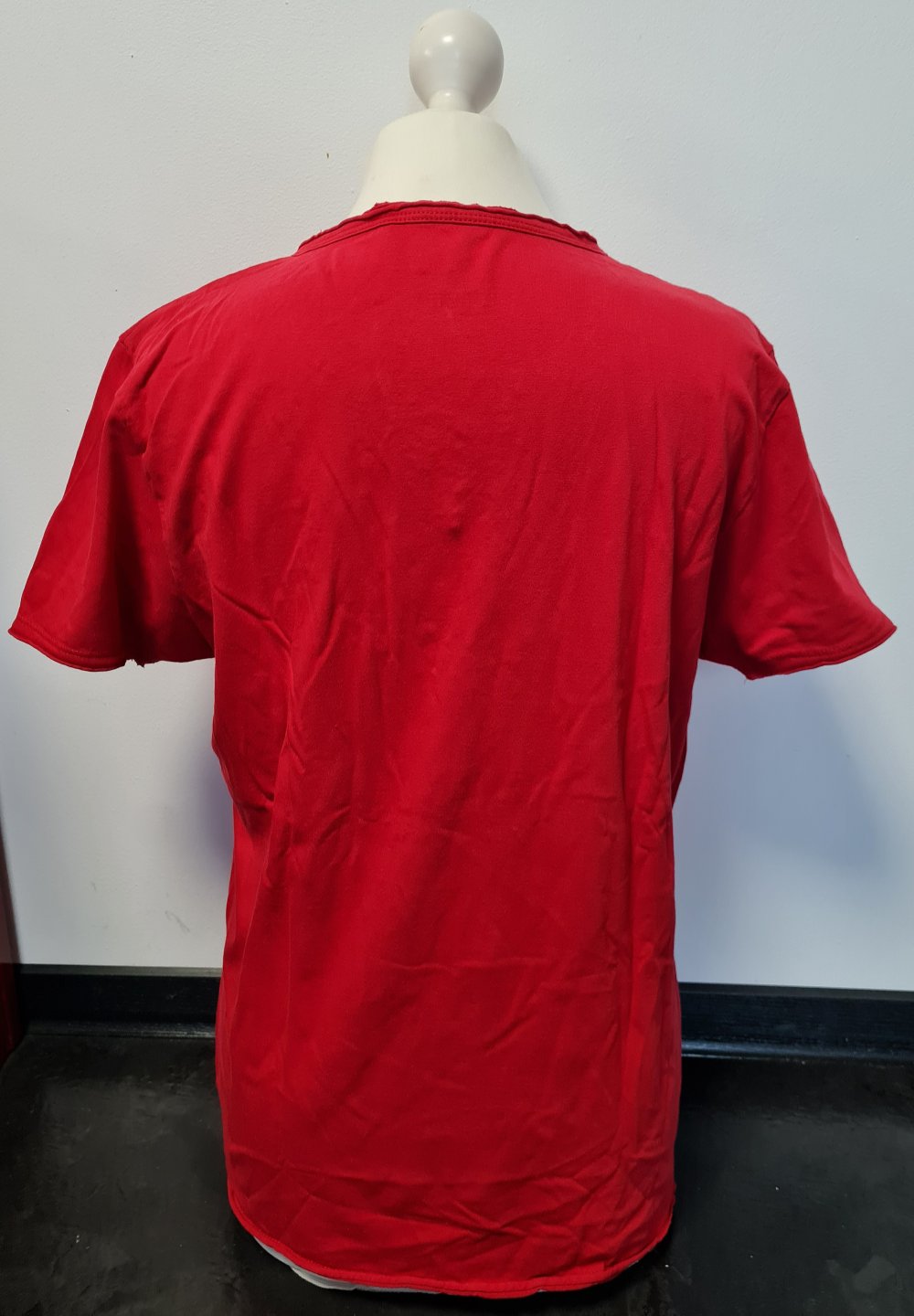 Shirt, T-Shirt, Oberteil zum Binden, Smog rot, Größe L gebraucht