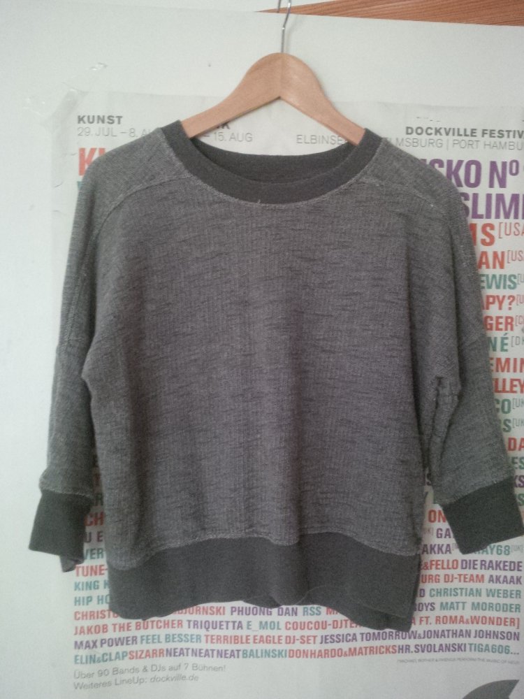grauer cropped Pulli mit 3/4 Ärmel
