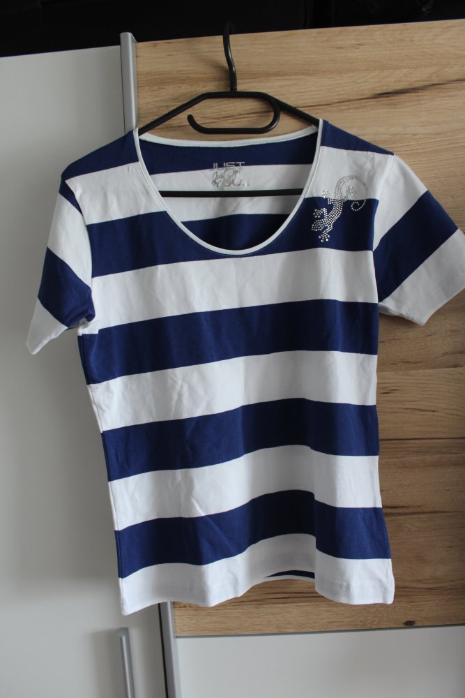 T-Shirt gestreift