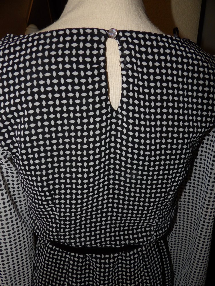 Kleid Muster Gr. 34 
