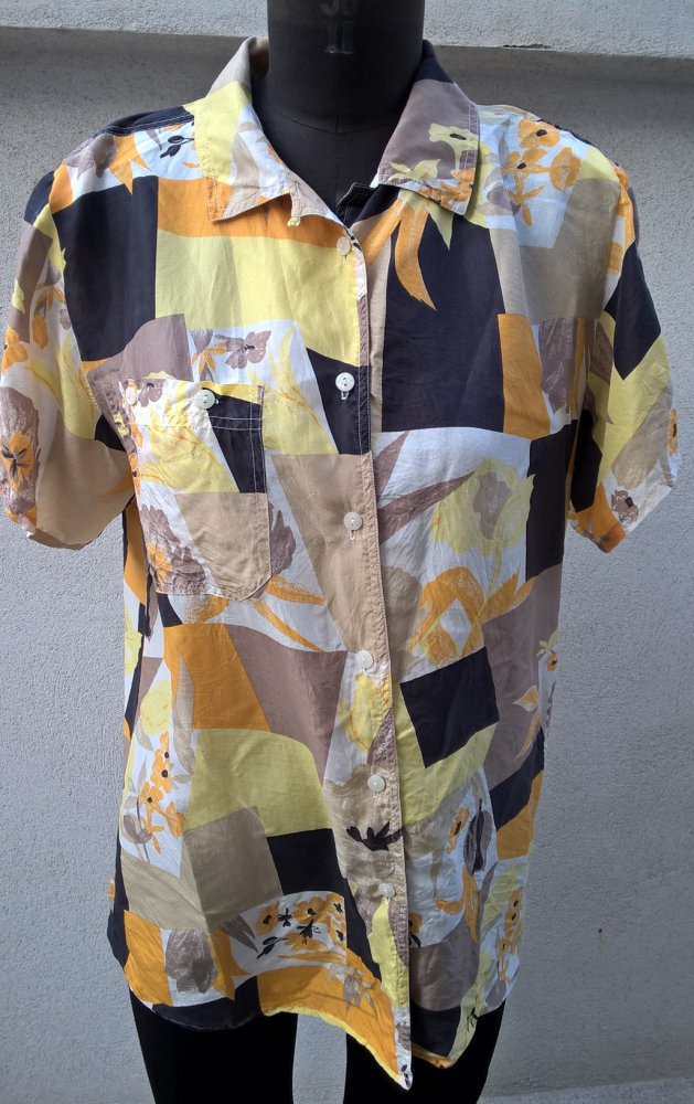 SEIDENBLUSE True Vintage Kurzarm Gr. 40 in gelb schwarz braun weiß Blumenmuster geometrisch