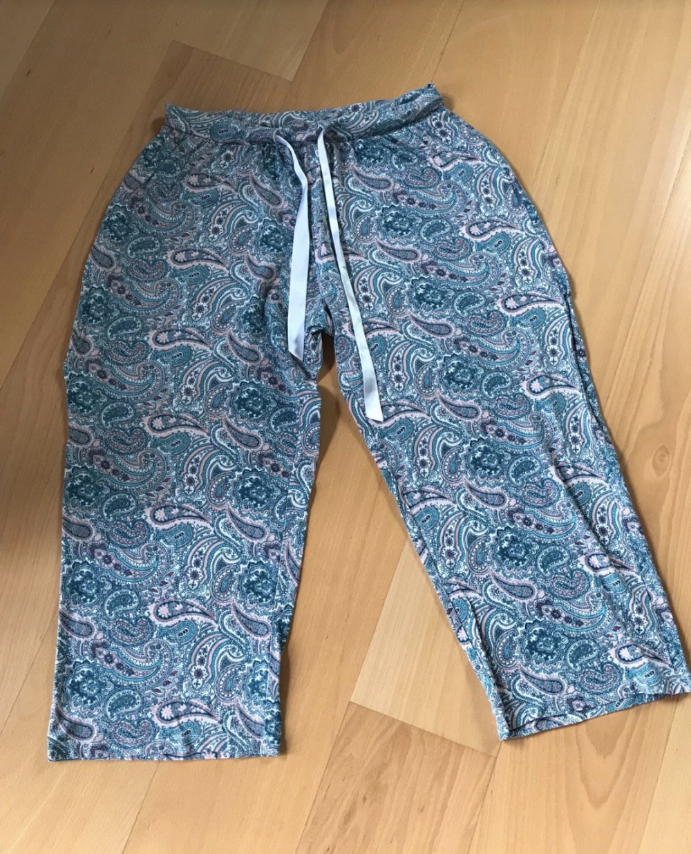 Homewear Sleepy Culotte 36 Schlafhose 7/8 Paisley Türkis Alooverprint