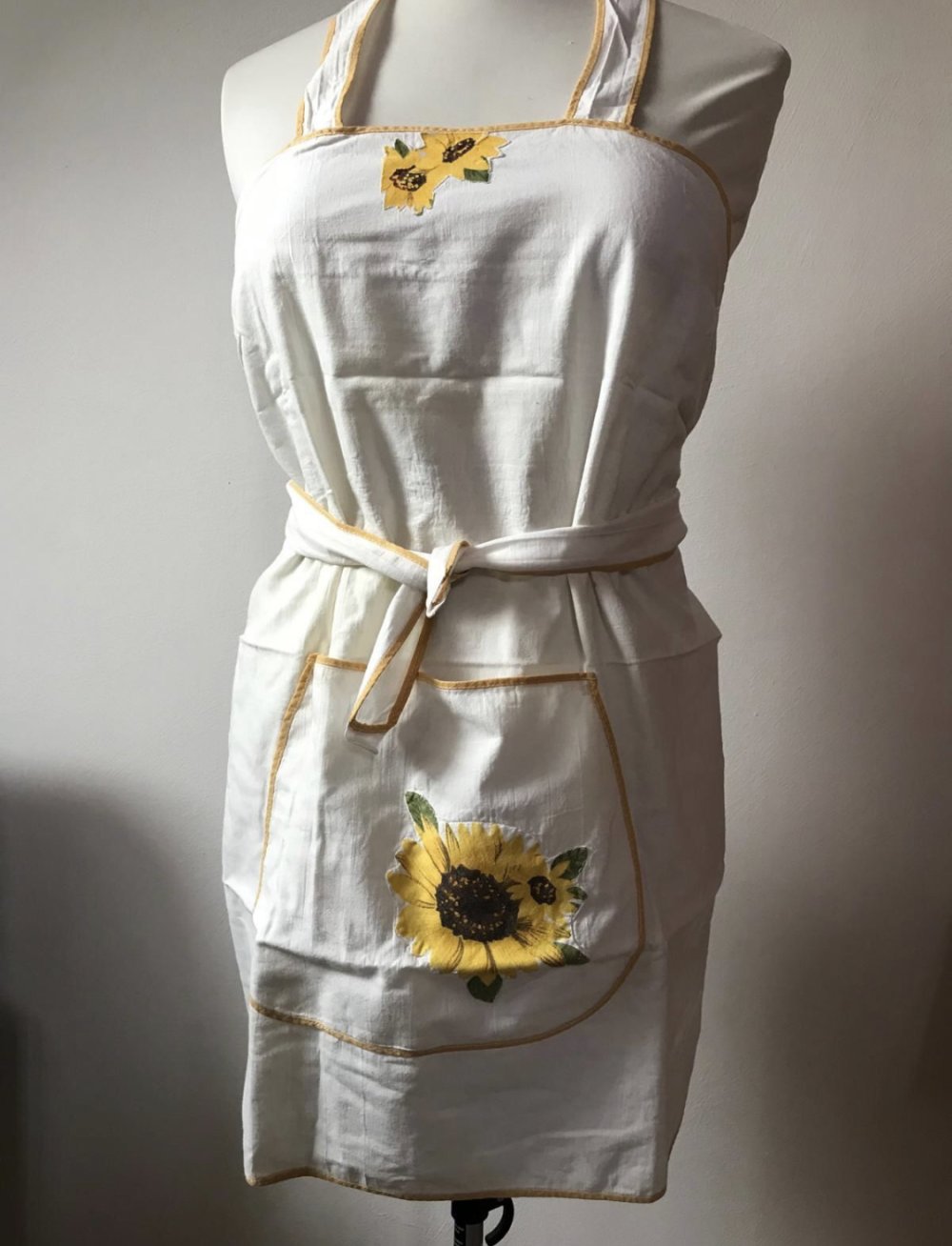 Schürze Vintage Shabbychic Gartenkittel Kochschürze Arbeitskittel Garten Landhaus Chic Retro Unikat Cottage Gebrauchszustand DIY Grannysquare Usedlook 