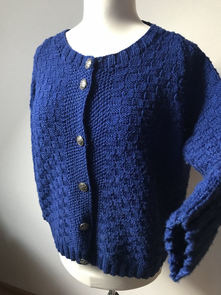 Strickjacke Unikat Wolle Cardigan 42/44 Marineblau Trachtenjanker Bayuvar Handknitted unique Strickchic 